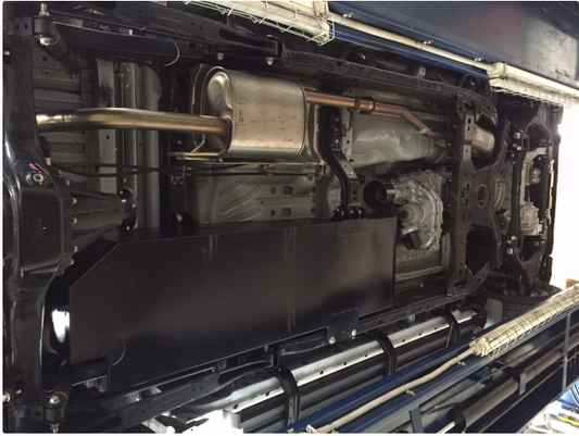 NISSAN NAVARA NP300 (2015 – PRESENT) 150 LITRE REPLACEMENT LONG RANGE FUEL TANK